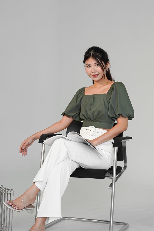 Noa Ruched Bubble Sleeve Top in Olive