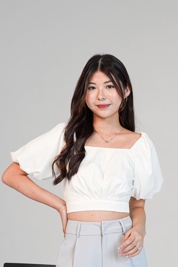Noa Ruched Bubble Sleeve Top in White