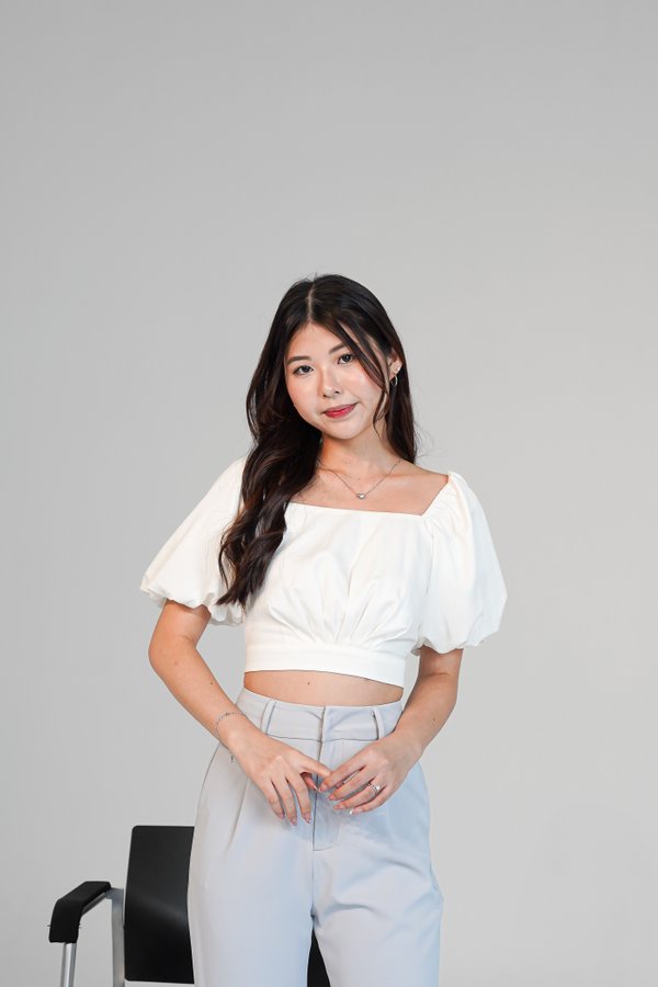 Noa Ruched Bubble Sleeve Top in White