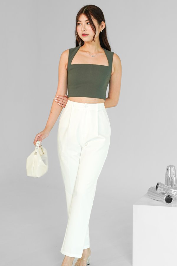 Astrid Button Straight Leg Pants in White