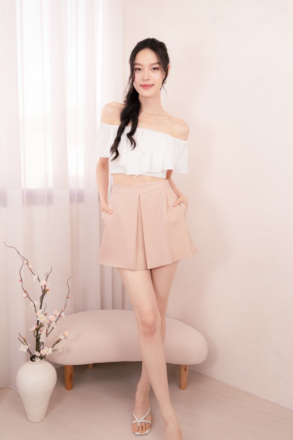 Codey Pleated Panel Skorts in Pale Pink