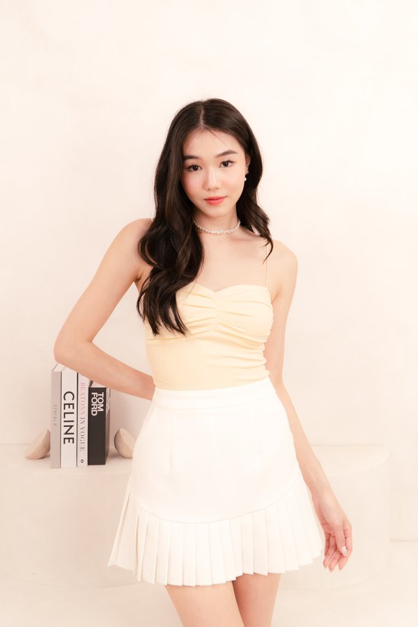 Eloise Sweetheart Neckline Ruched Front Top in Yellow