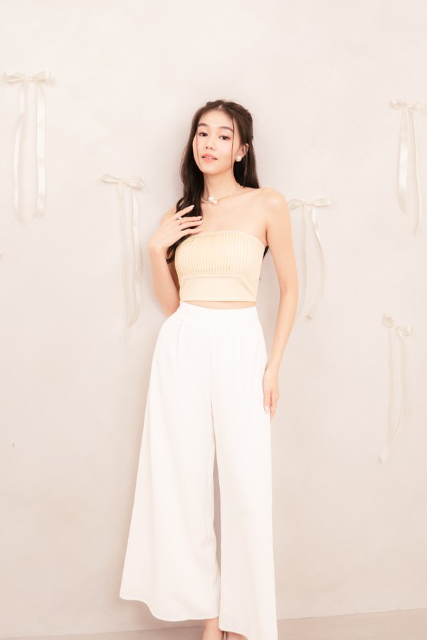 Medith Pleated Top in Pale Yellow