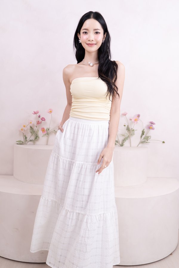 Gillie Textured Tiered Regular Midi Skirt in White