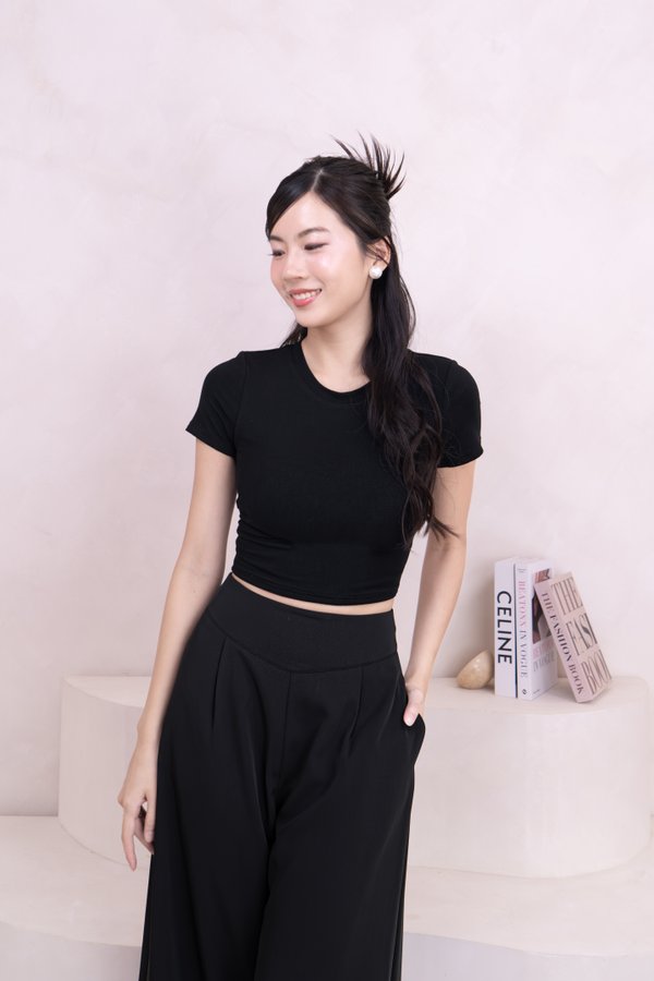 *BACKORDER* (BARE/BASIC) Zenda Baby Tee in Black