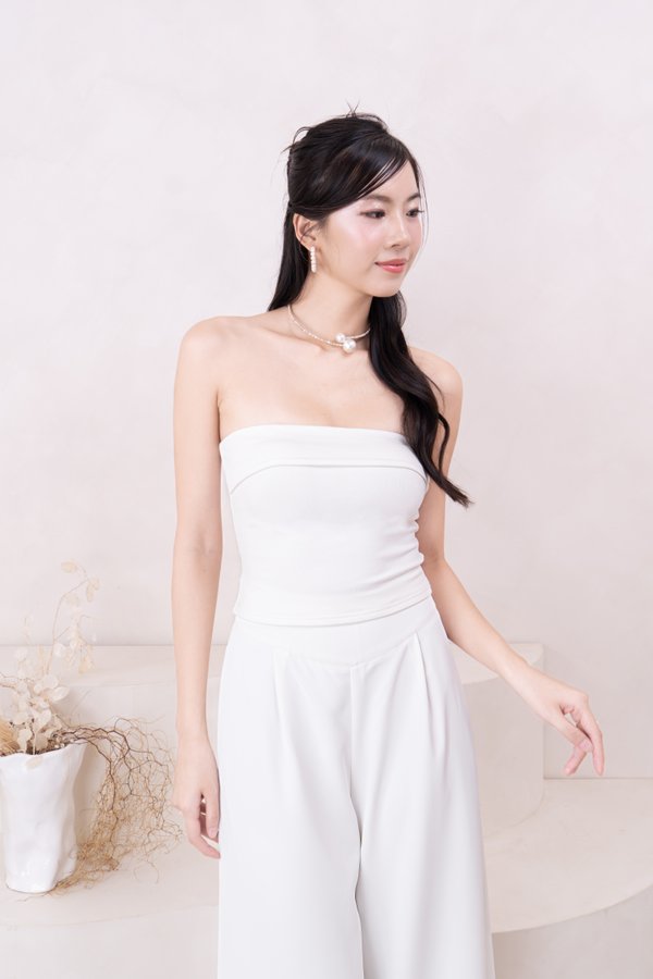 (BARE/BASIC) Aida Overlap Straight Neckline Tube Top in White