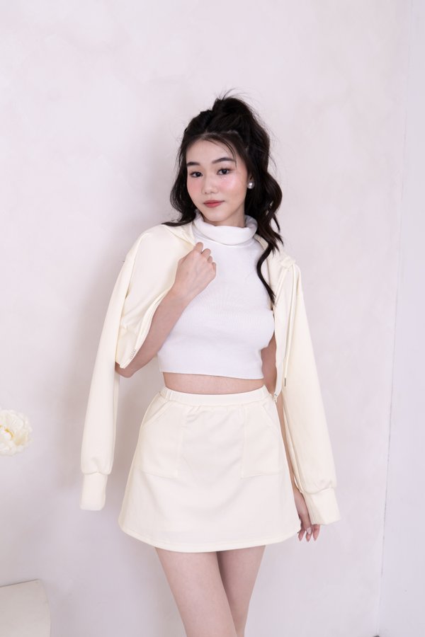 Rosella Long Sleeve Cropped Hoodie in Pale Yellow