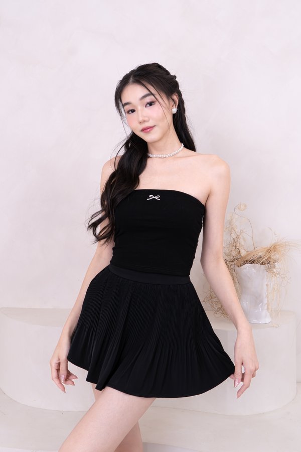 (BARE/BASIC) Brynn Tube Top with Ribbon Embroidery in Black with White