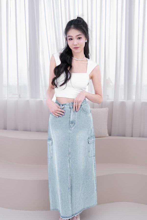 Ginny Cargo Denim Skirt in Light Wash