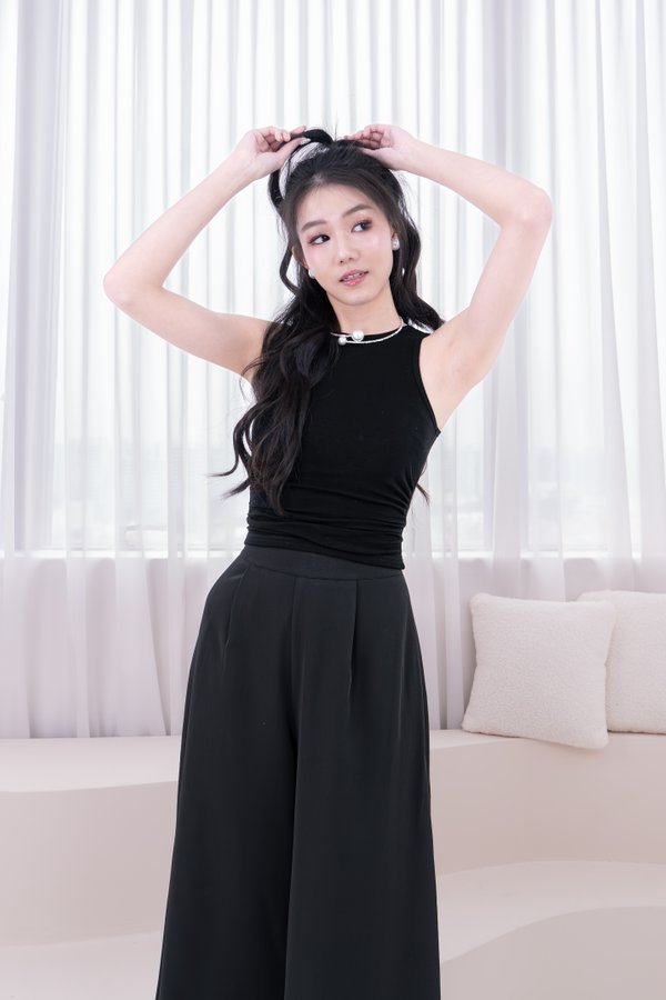 Alina V2 Straight Waistband Petite Pants in Black