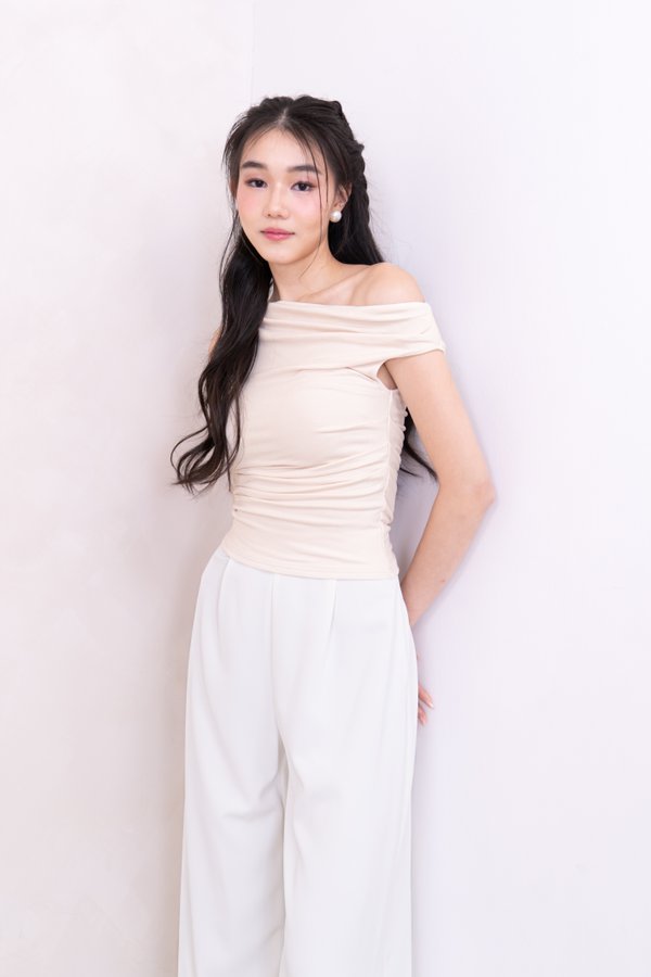 (BARE/BASIC) PX3588 Off Shoulder Top in Ivory Beige