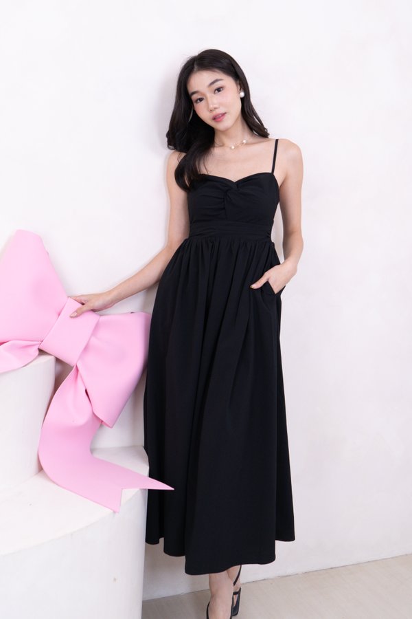 L522 Front Twist Knot Midi Dress in Black