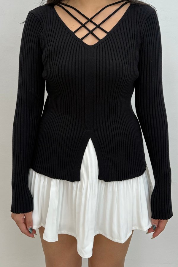 Maxine Criss Cross Knit Long Sleeve Top in Black