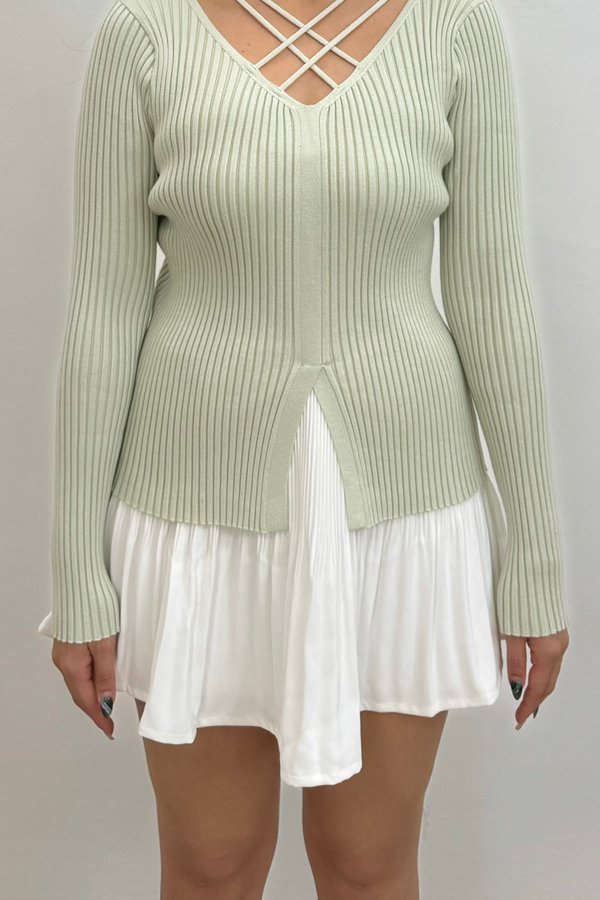 L514 Criss Cross Knit Long Sleeve Top in Sage