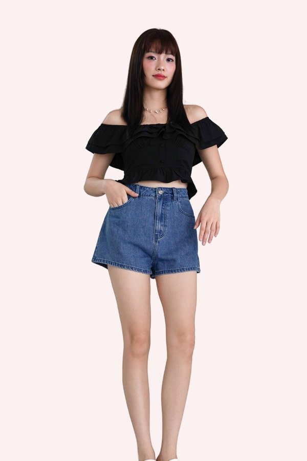 *Petite* L650 Brielle Camellia Button Denim Shorts in Dark Wash