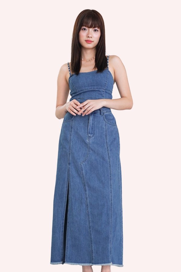 L609 Zen Front Slit Denim Midi Skirt in Mid Wash