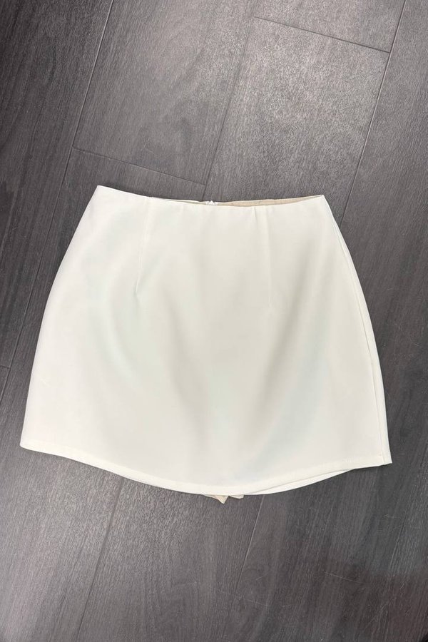 *Petite* PX3634 Desiree A-Line Skorts in White