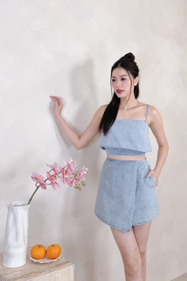 PX3612 Gelina Denim Top in Light Wash