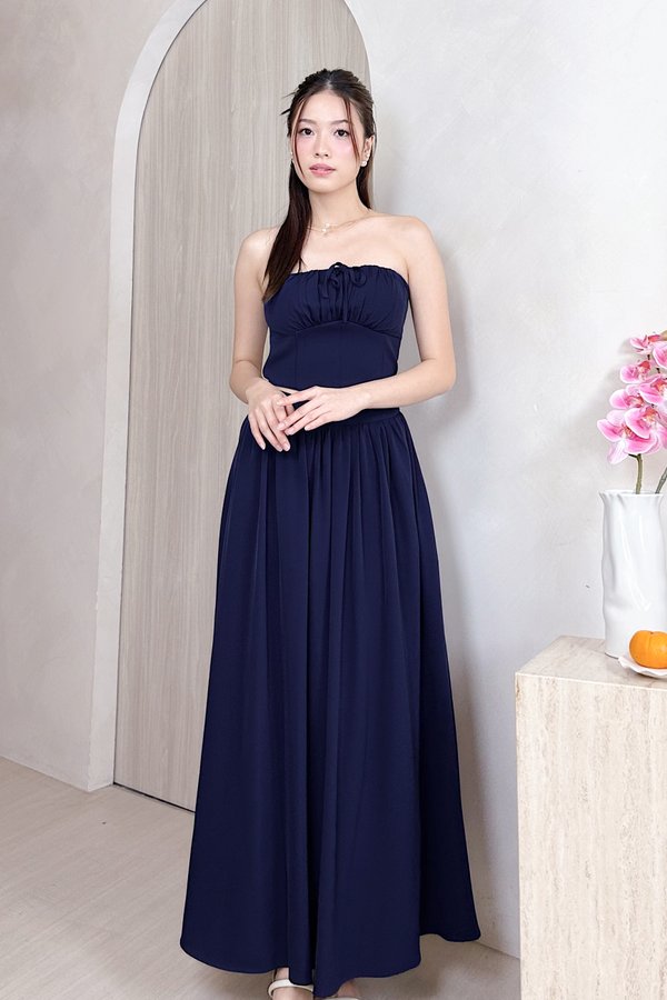 *Petite* Elias Midi Skirt in Navy