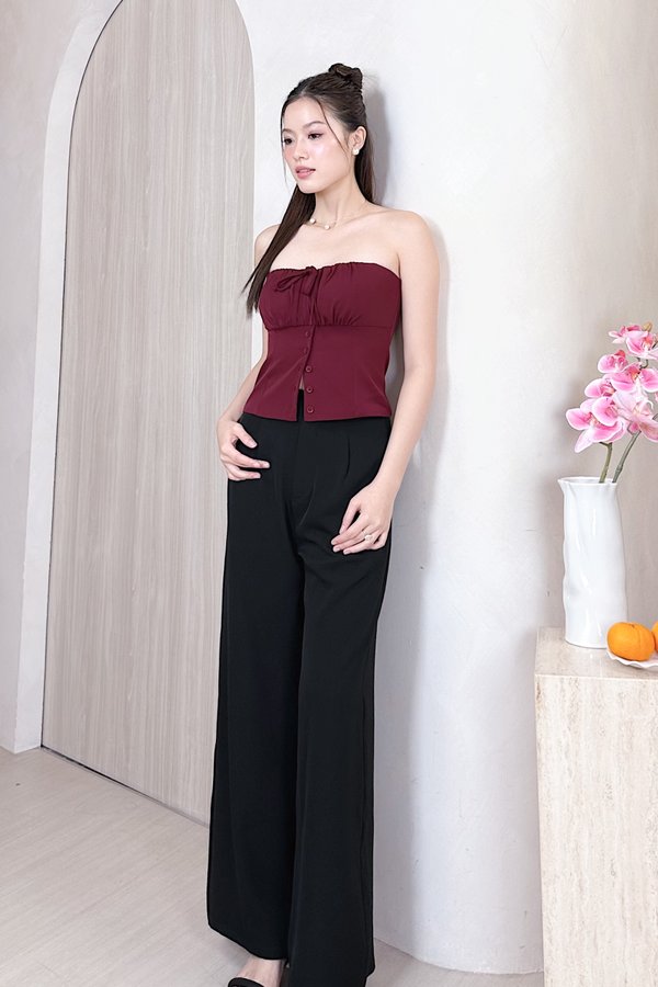 *Petite* L567 Eliona Clasp Straight Leg Pants in Black