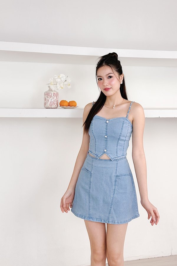 L595 Eleanor Denim Tube Top in Light Wash