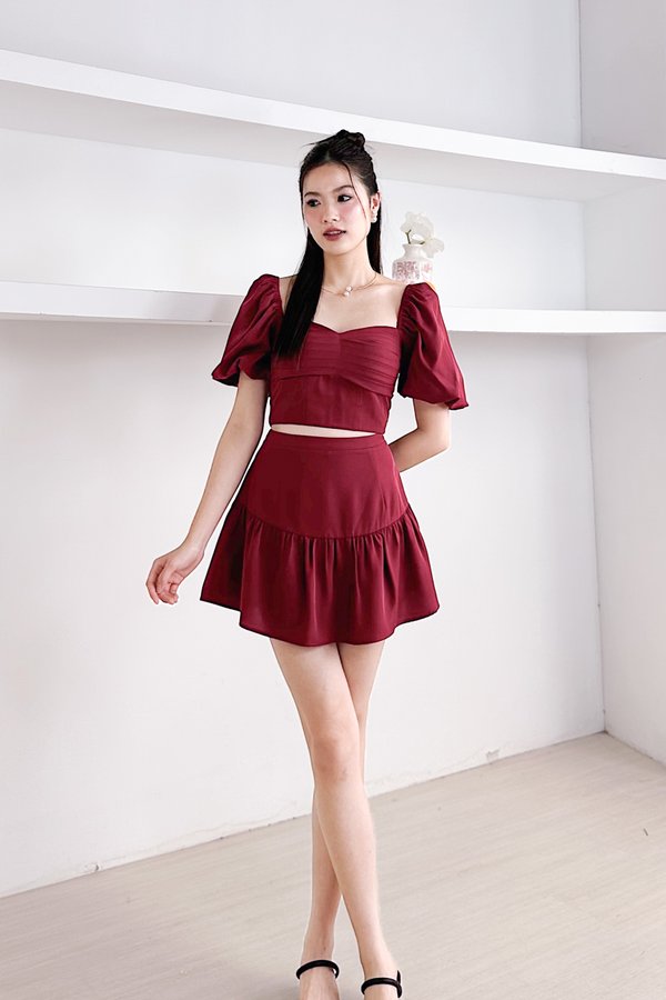 Astra Ruffle Hem Skorts in Maroon