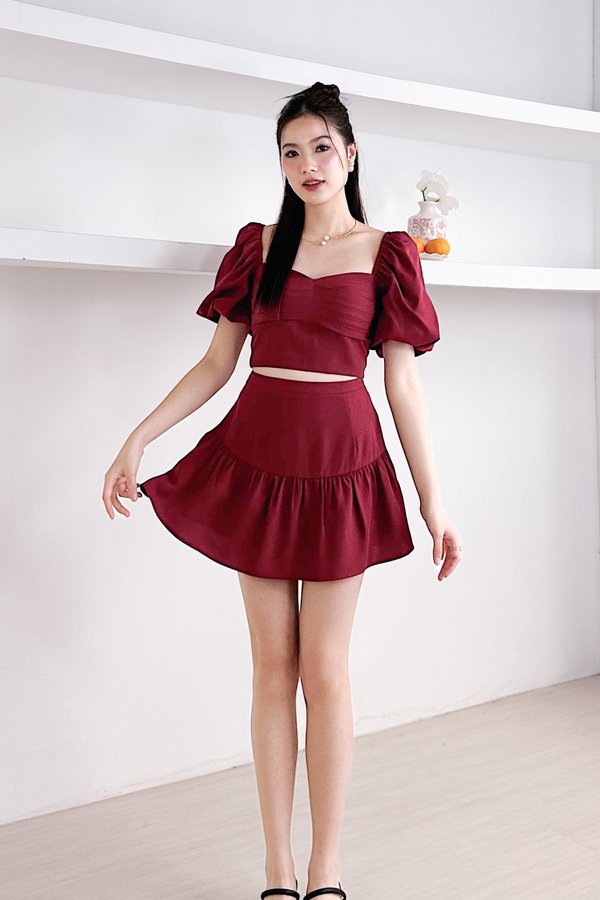 Astra Ruffle Hem Skorts in Maroon