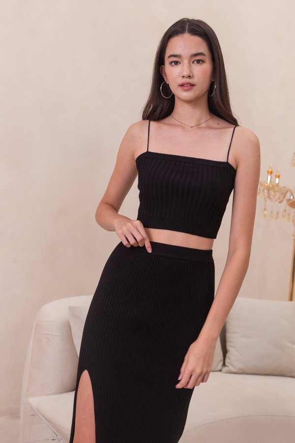 Au Naturel Knit Crop Top in Black