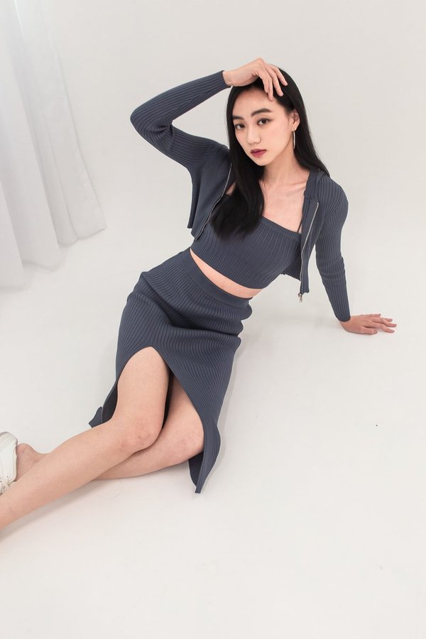 Au Naturel Knit Crop Top in Gunmetal Blue