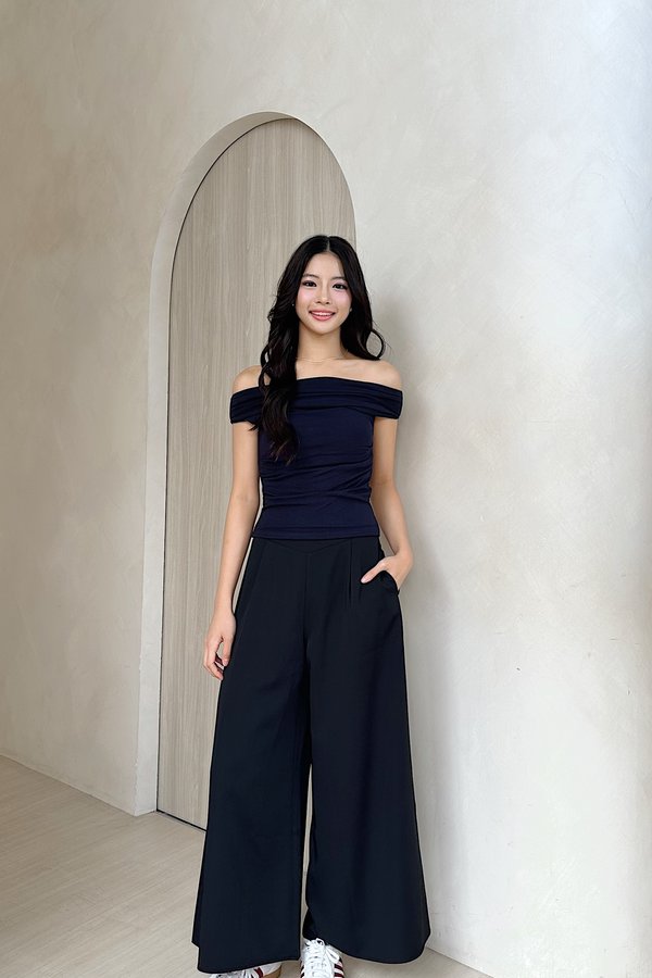 *PO2: ETA MID JUL* (BARE/BASIC) Laurie Off Shoulder Top in Navy