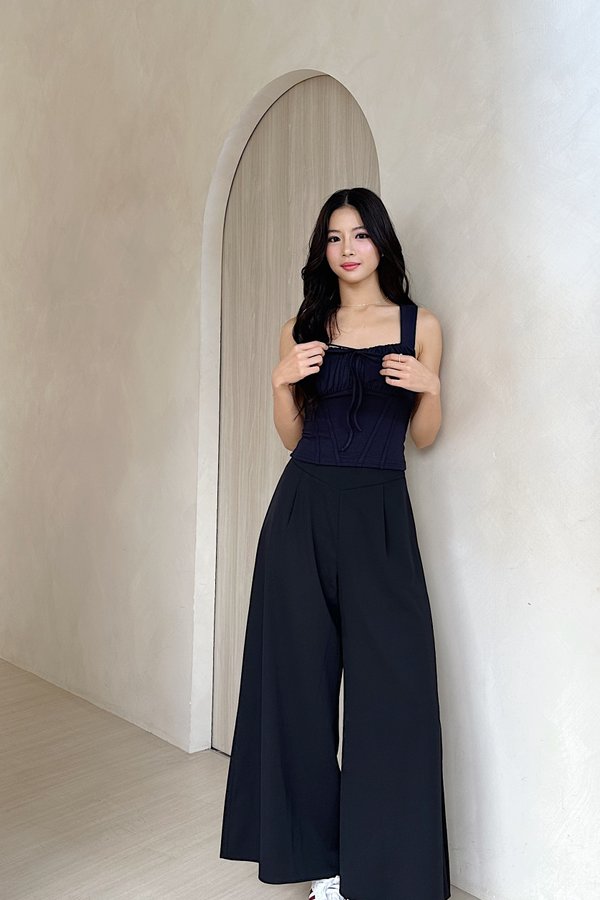 *PRE-ORDER* (BARE/BASIC) Tiffini V3 Sweetheart Neckline Sleeveless Top in Navy