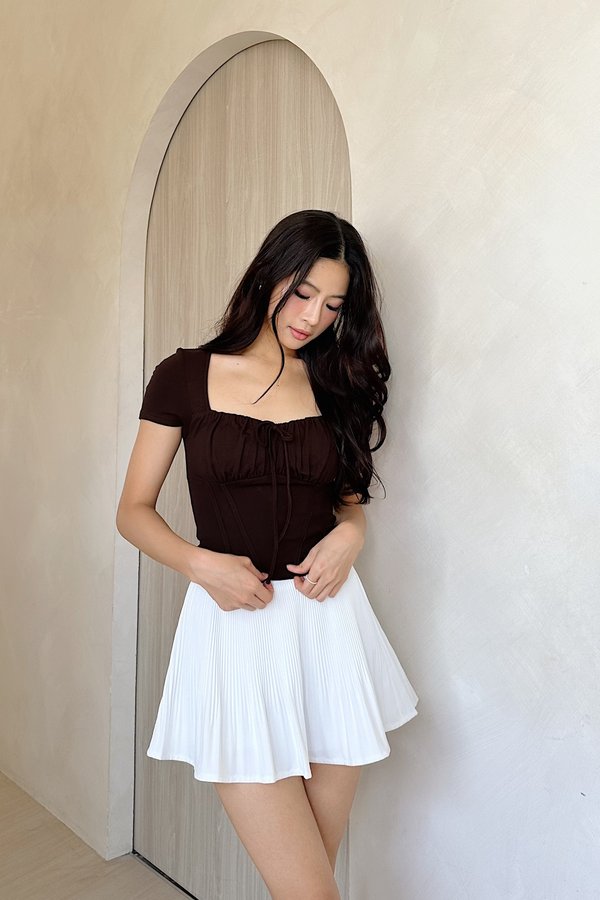 *PRE-ORDER* (BARE/BASIC) Tiffini V2 Sweetheart Neckline Top in Chocolate