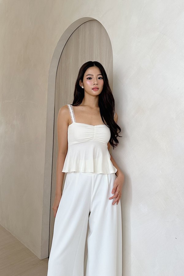 (BARE/BASIC) Lumi Babydoll Lace Strap Top in Off White