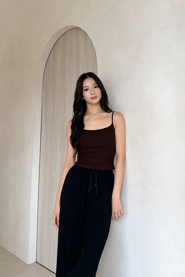 *PRE-ORDER* (BARE/BASIC) Rumi Spaghetti Top in Chocolate