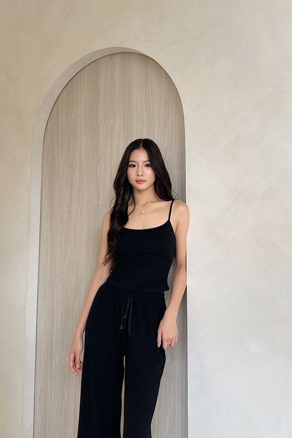 *PRE-ORDER* (BARE/BASIC) Rumi Spaghetti Top in Black