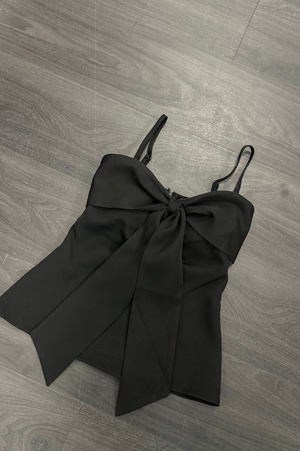 *PRE-ORDER* Maya Ribbon Long Top in Black