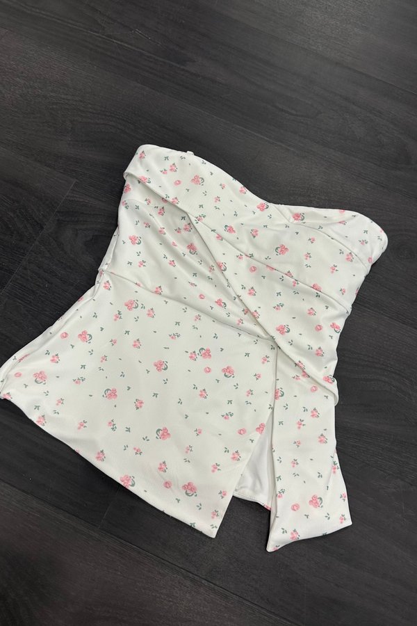 *PRE-ORDER* Imelda V3 Padded Mesh Side Slit Peplum Top in Pink Printed Floral