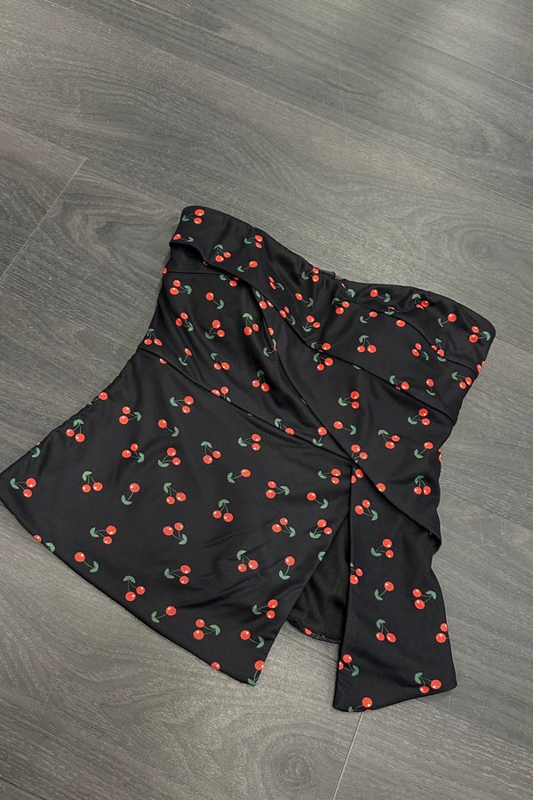 *PRE-ORDER* Imelda V3 Padded Mesh Side Slit Peplum Top in Black with Red Cherries