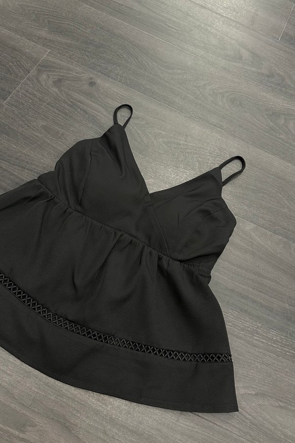 *PO: ETA MID JUL* Daisie Babydoll Top in Black