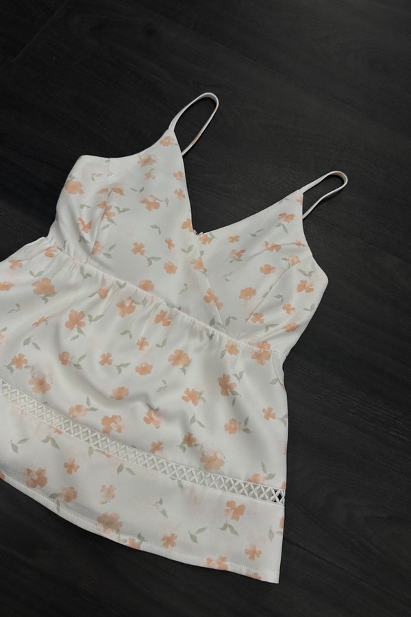 *PO: ETA MID JUL* Daisie Babydoll Top in Orange Printed Floral