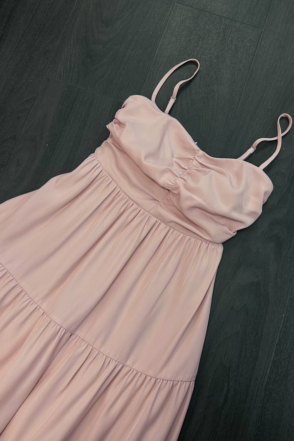 Theodora V2 Sweetheart Neckline Tiered Midaxi Dress in Dusty Pink
