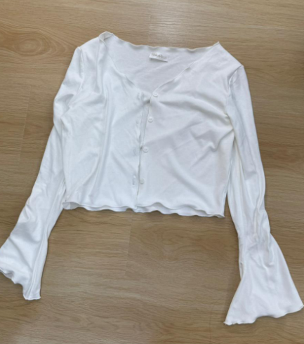 *PO: MID AUG* (BARE/MOCHI) Molie bell sleeves cardigan in Ice Lilac