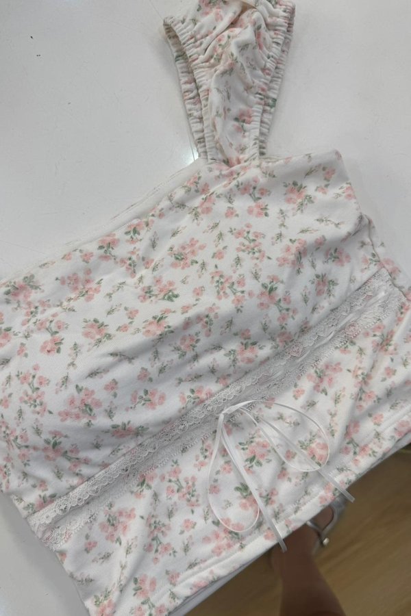 *PO: MID AUG* (BARE/BASIC) Limited Edition Elsa V4 Lace Ribbon Top in Floral Print