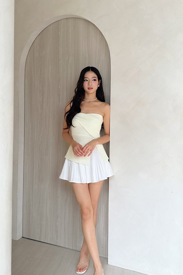 Imelda V3 Padded Mesh Side Slit Peplum Top in Ice Yellow