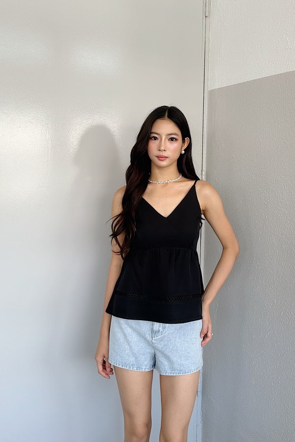 Daisie Babydoll Top in Black