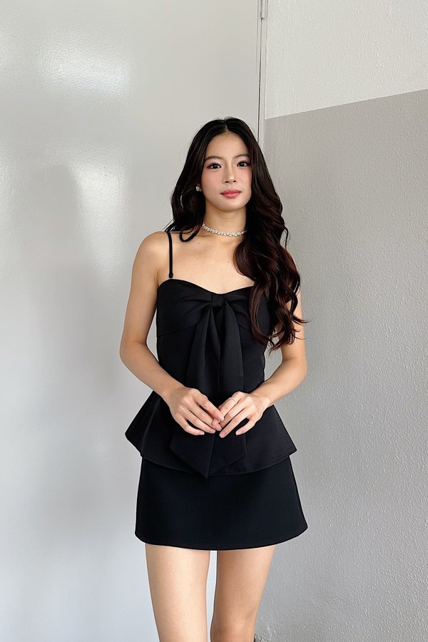 Maya Ribbon Long Top in Black