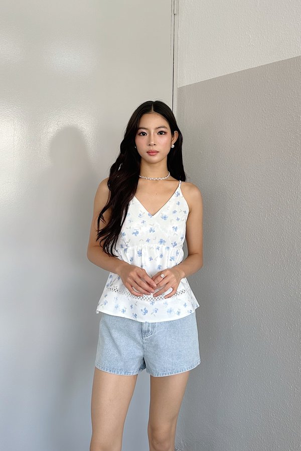Daisie Babydoll Top in Blue Printed Floral