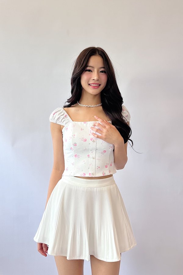 Roselle Straight Neckline Top in Pink Printed Floral