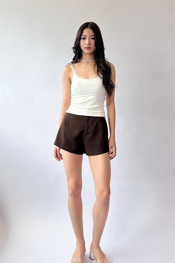 *PO2: ETA END OCT* Darcy Front Clasp Shorts in Chocolate