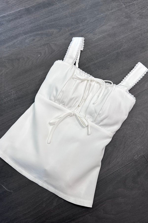 Kimi Lace Top in White